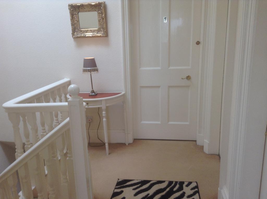 Alexandria Guest House Ayr Ngoại thất bức ảnh